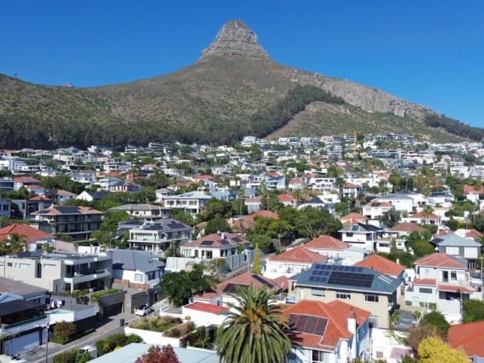 4 Bedroom Simplex for Sale For Sale in Fresnaye - MR679901
