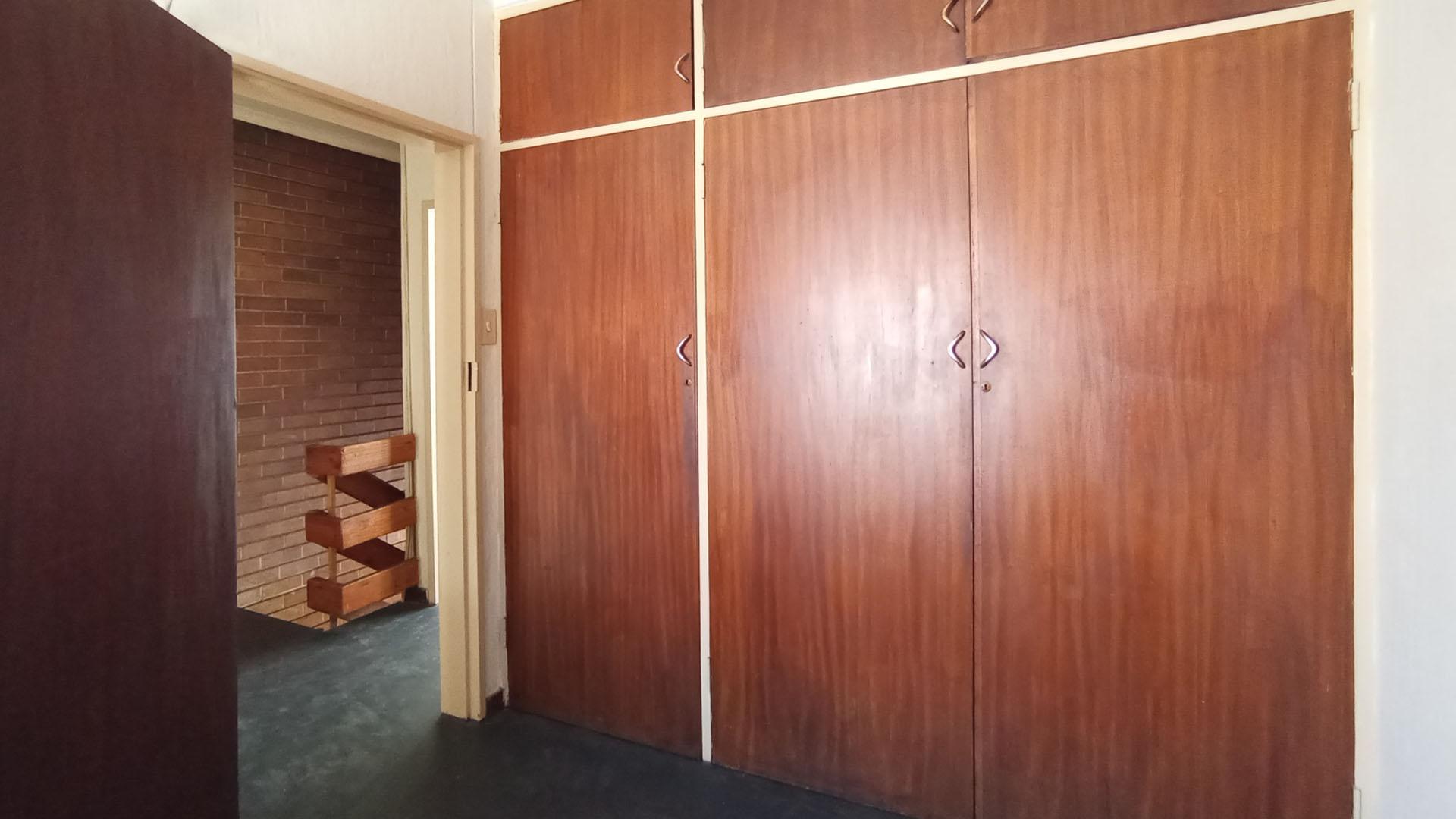 Bed Room 2 - 11 square meters of property in Kilner park