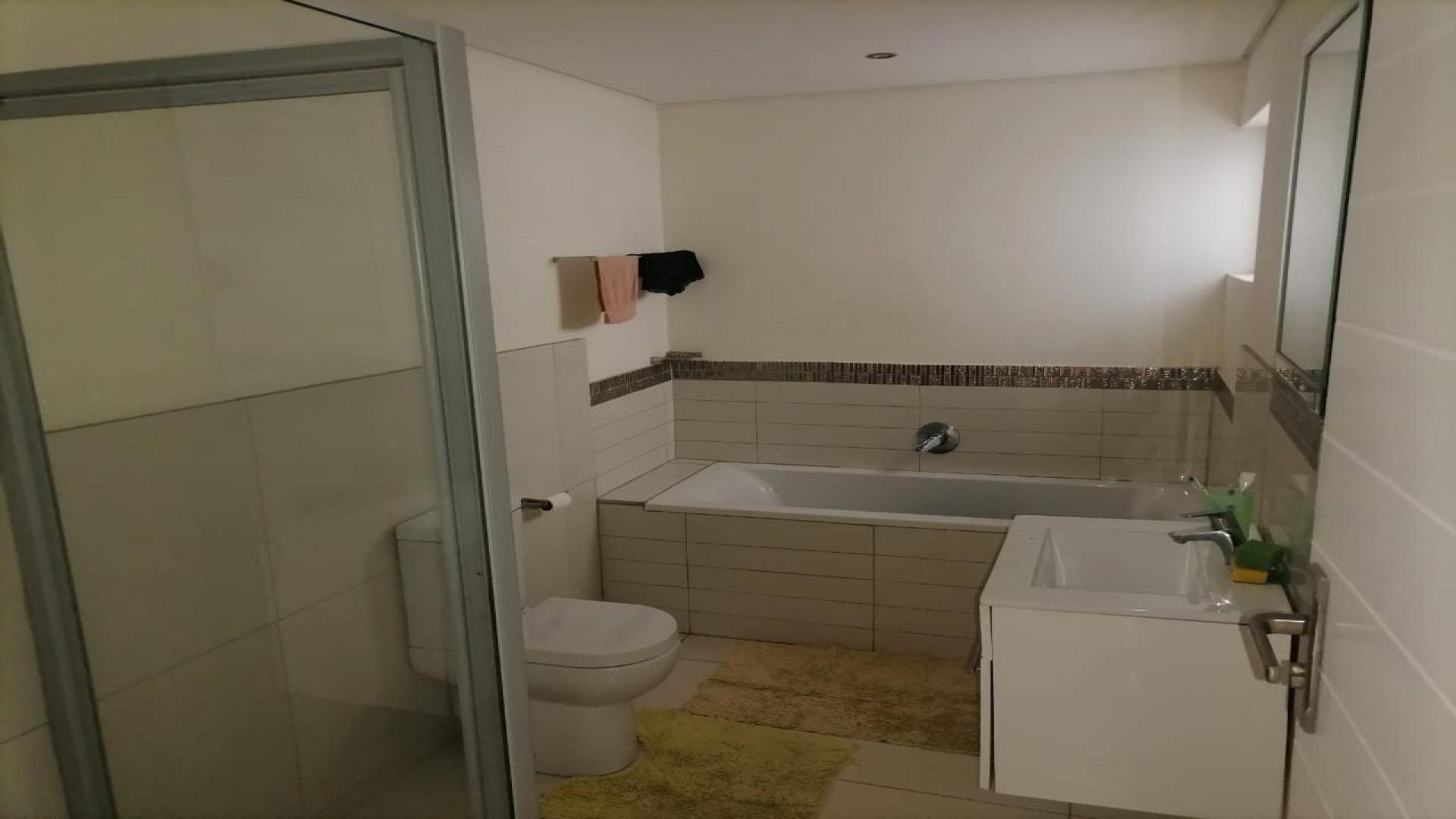 Bathroom 2 of property in Winterstrand