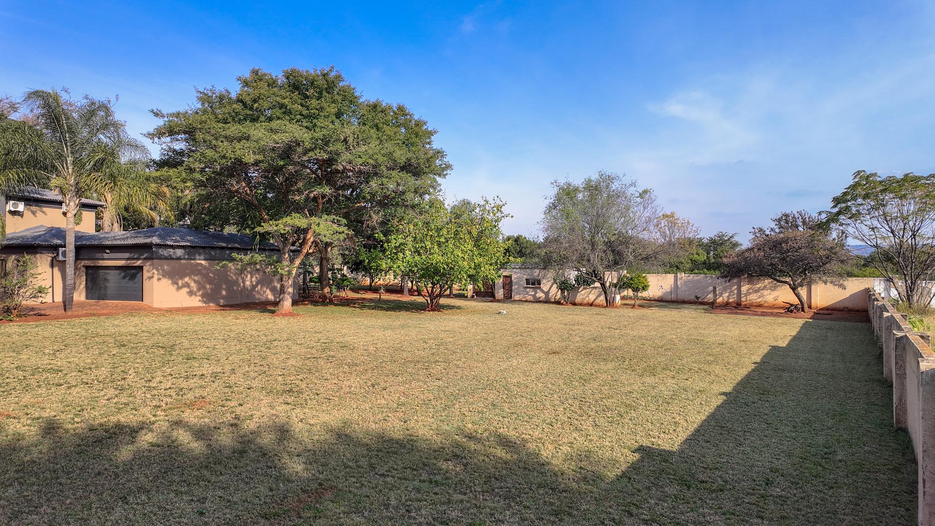  of property in Kameeldrift