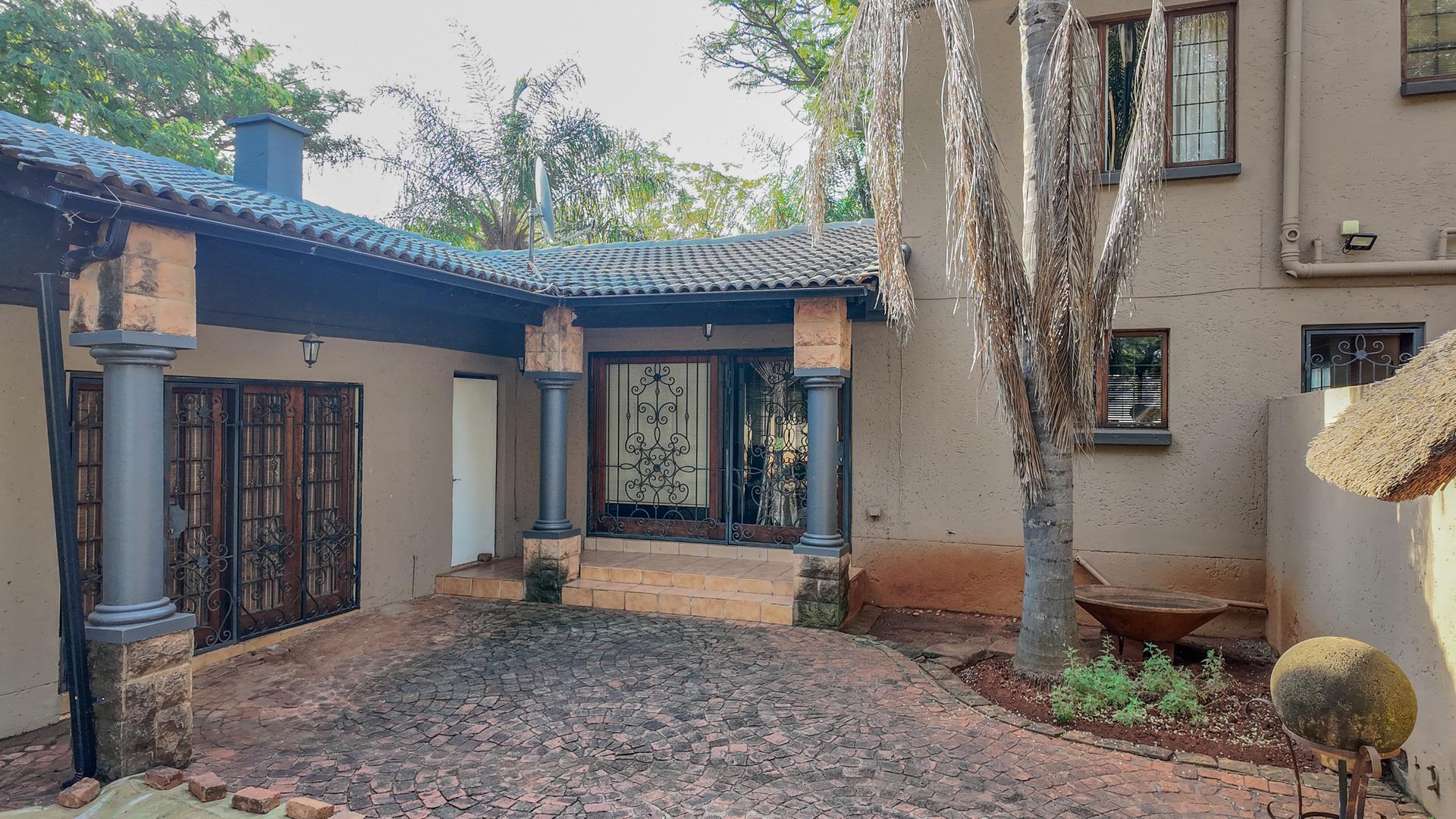  of property in Kameeldrift