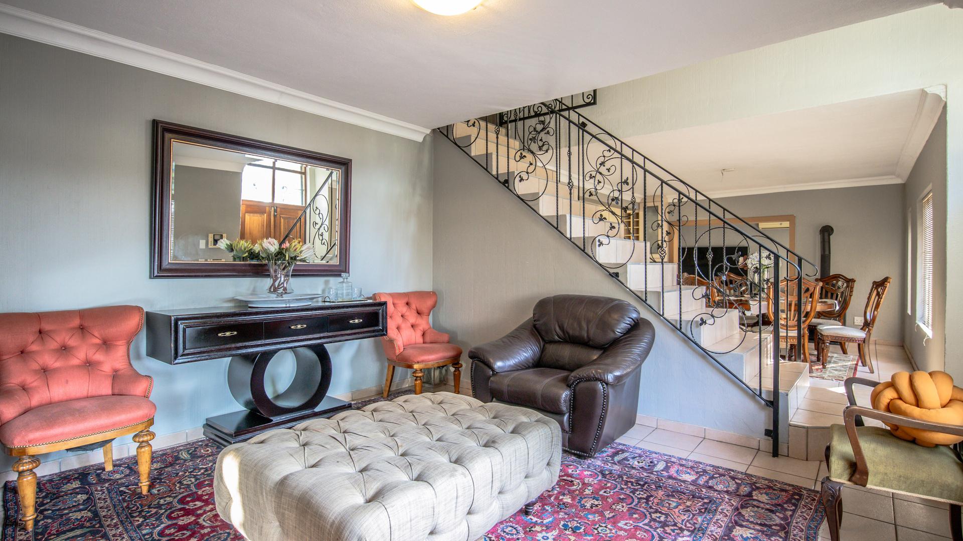  of property in Kameeldrift