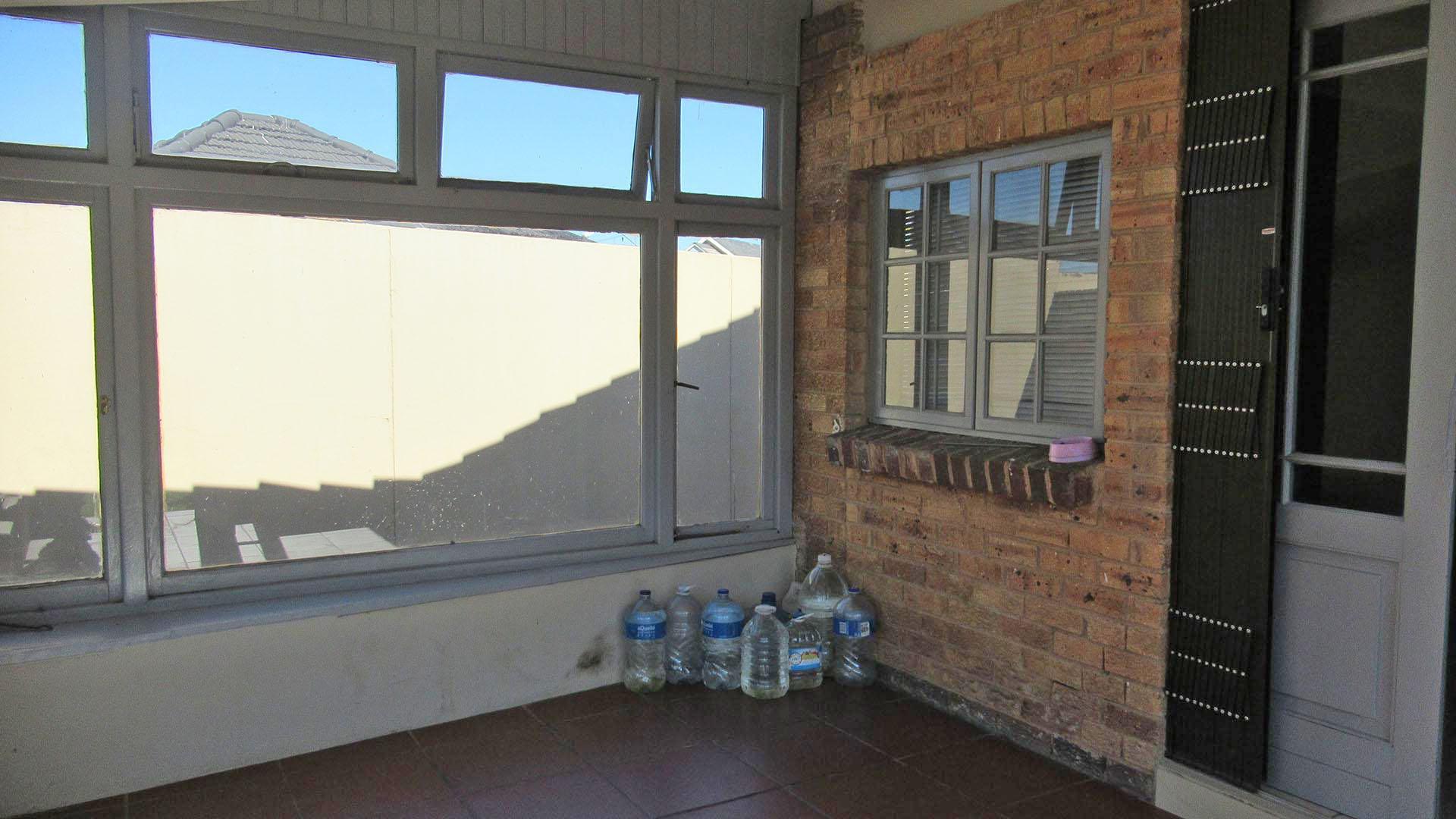 Patio - 35 square meters of property in Linmeyer