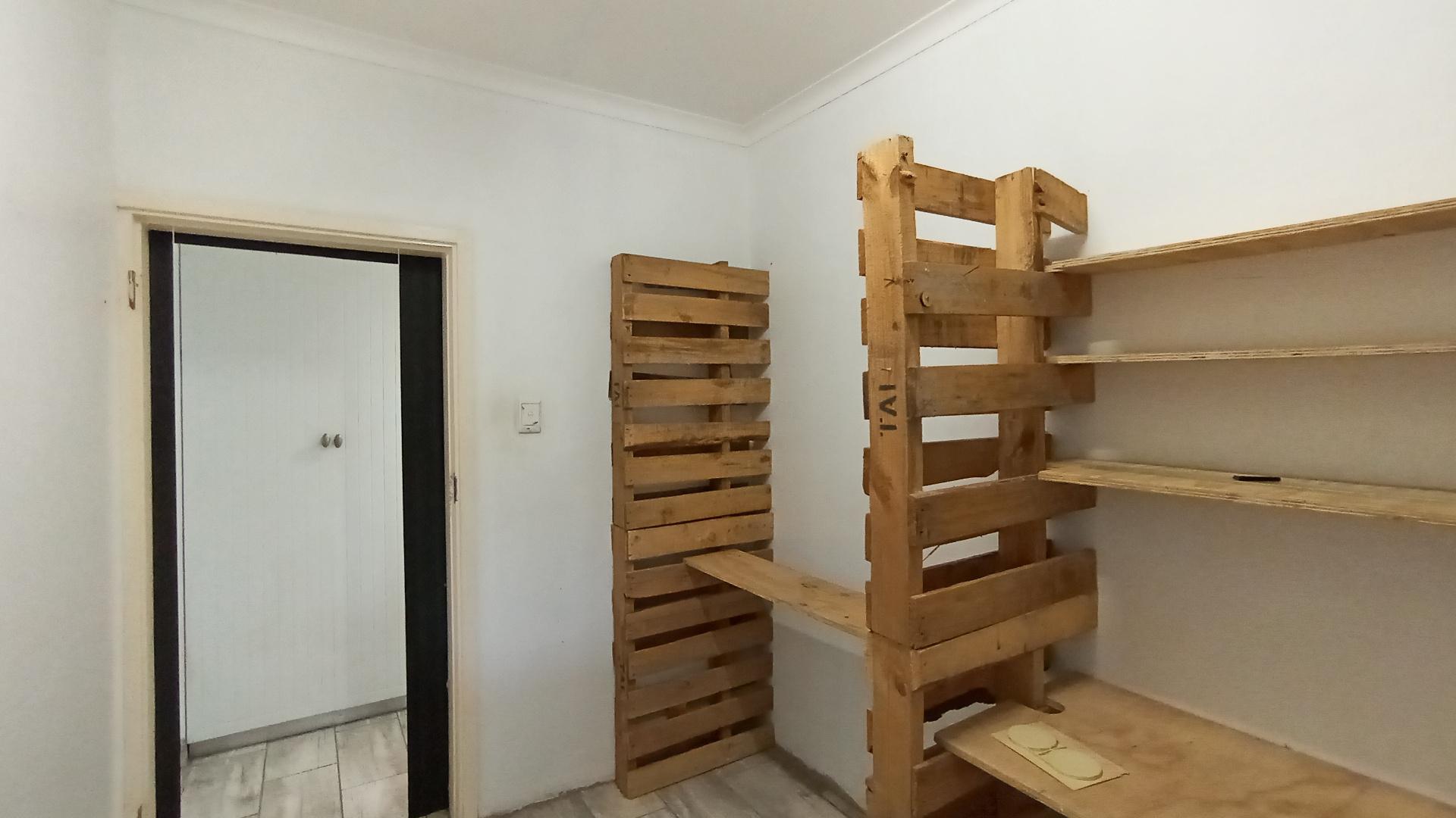 Bed Room 3 - 8 square meters of property in Pennington