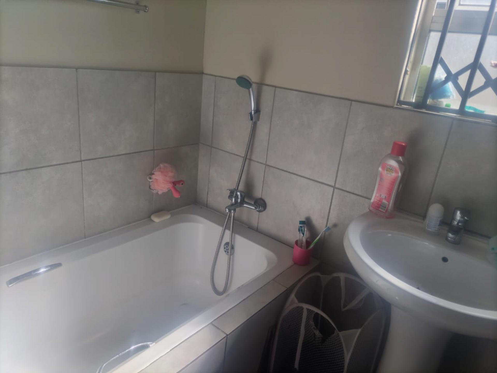  of property in Salfin