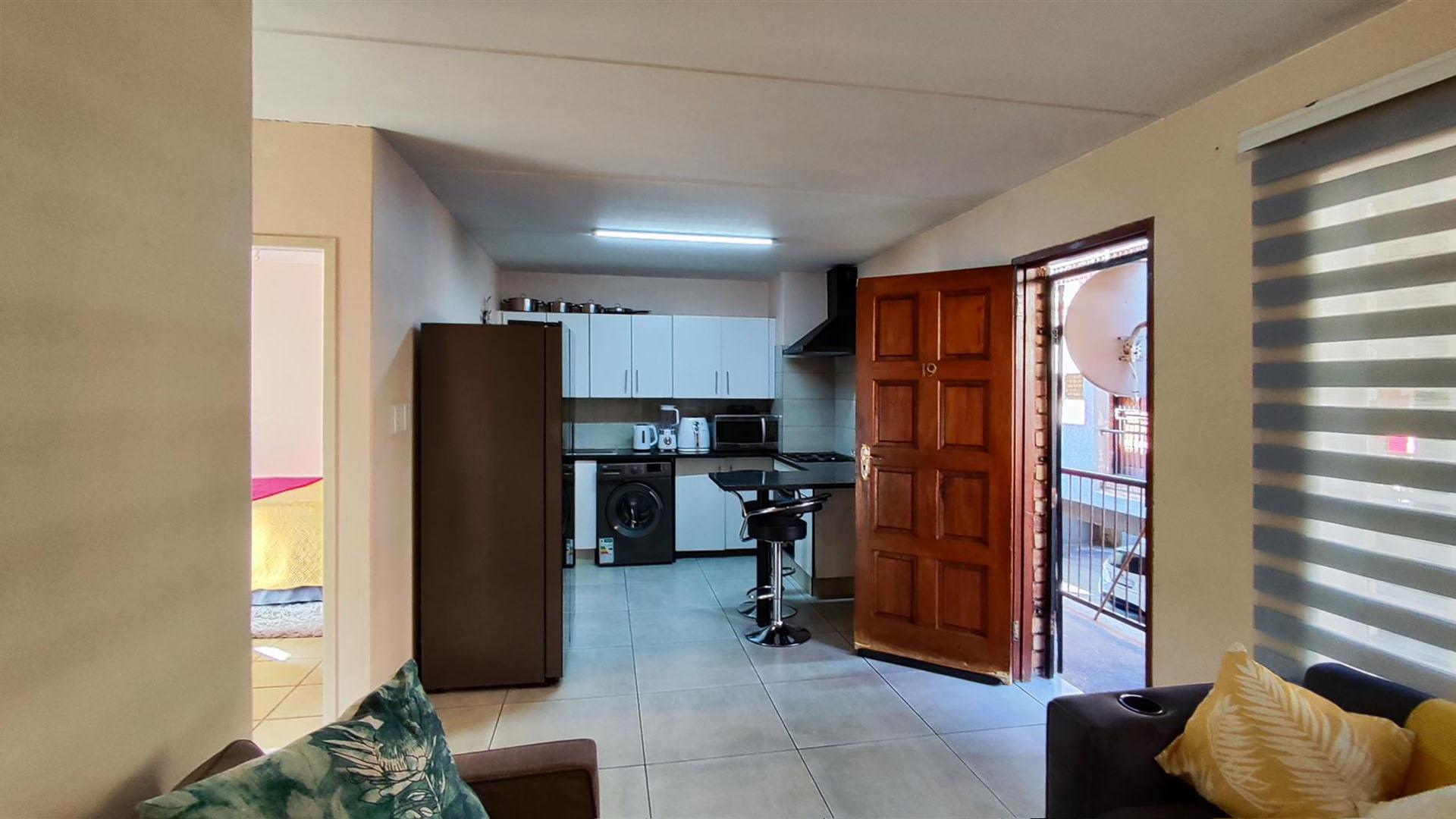 Lounges - 12 square meters of property in Kempton Park