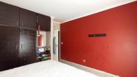 Bed Room 1 - 18 square meters of property in Florida