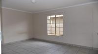 Bed Room 1 of property in Palm Ridge
