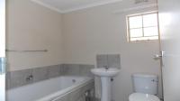 Bathroom 1 of property in Palm Ridge
