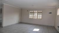 Lounges of property in Palm Ridge