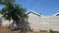 Front View of property in Palm Ridge