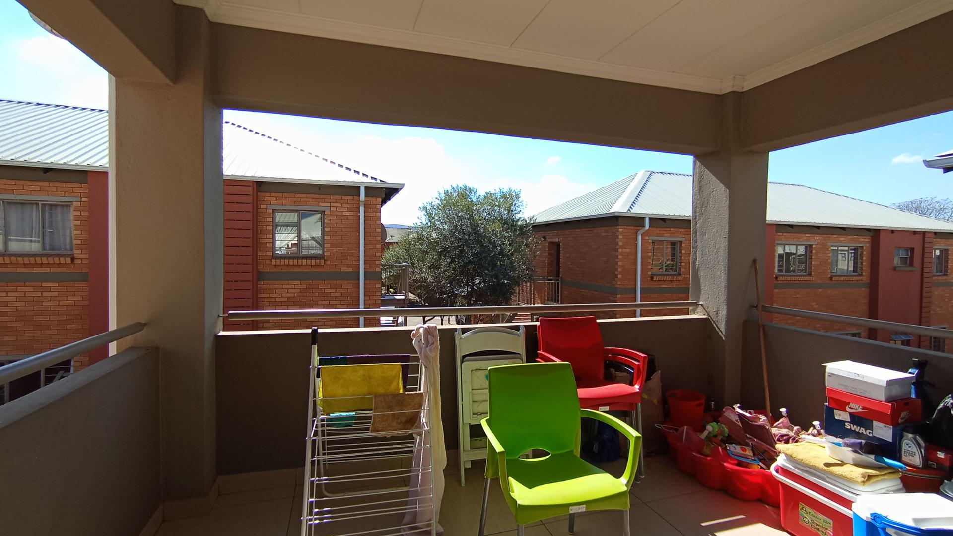 Balcony - 10 square meters of property in Andeon