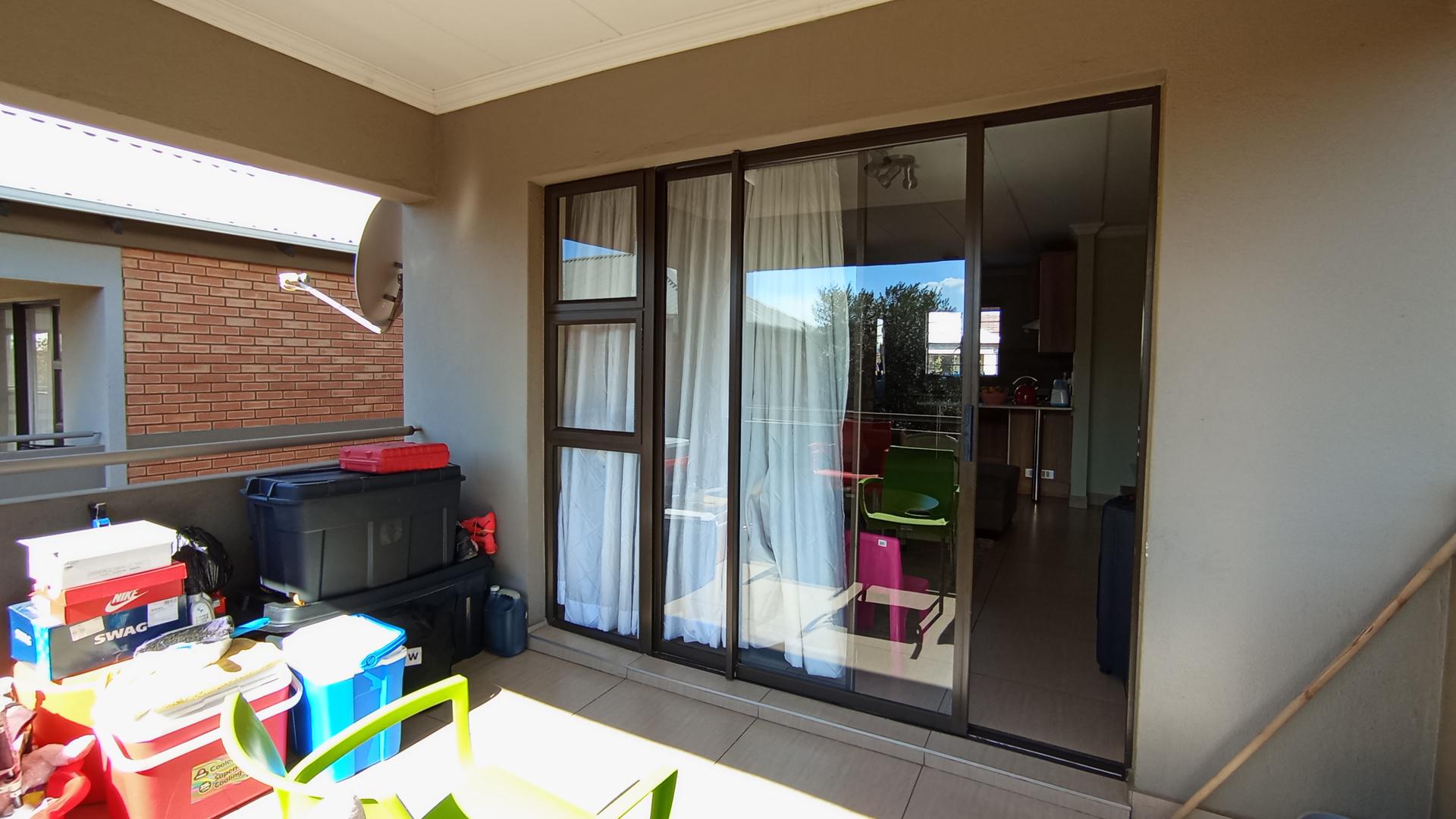 Balcony - 10 square meters of property in Andeon