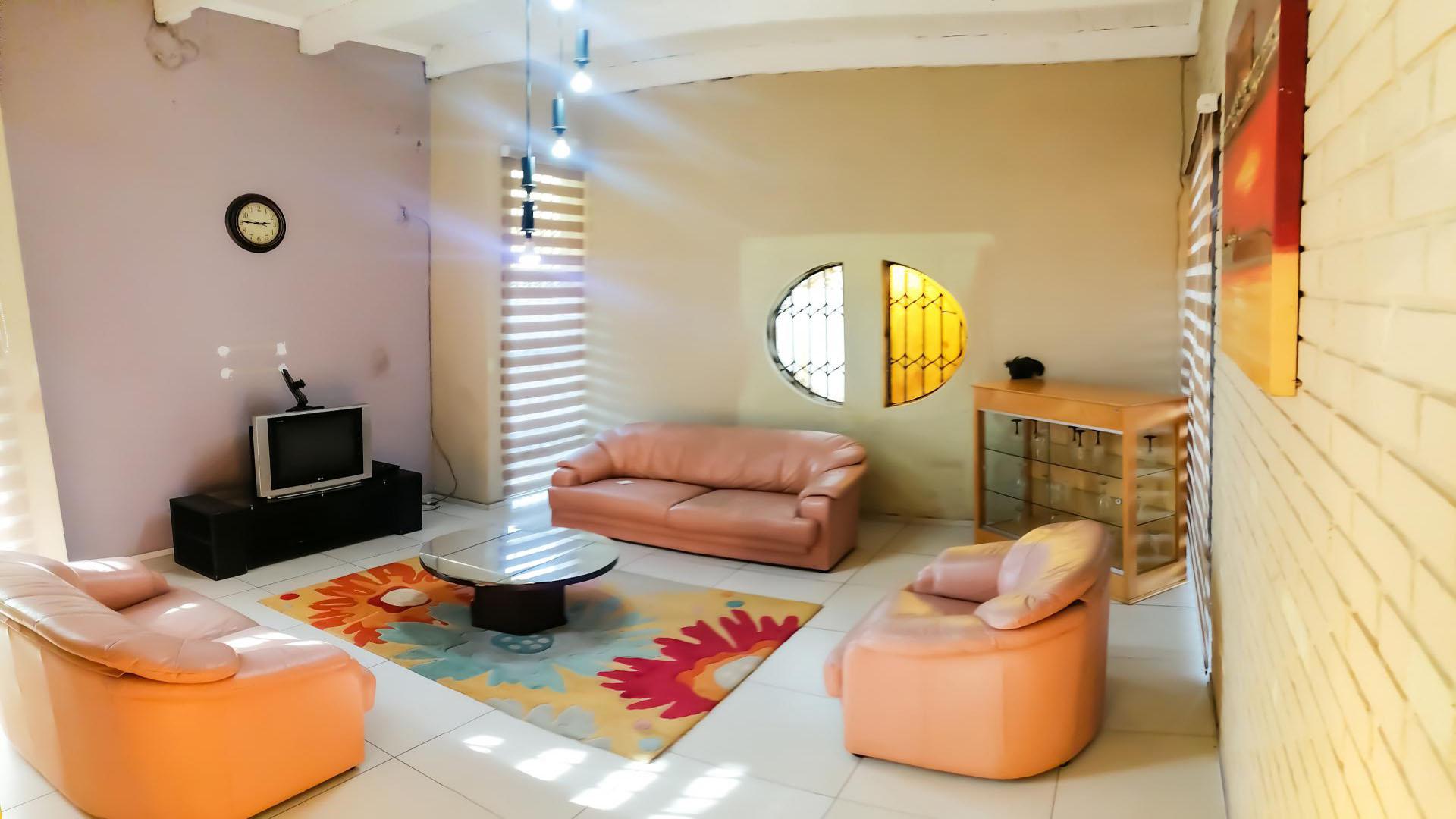 Lounges - 29 square meters of property in Ga-Rankuwa