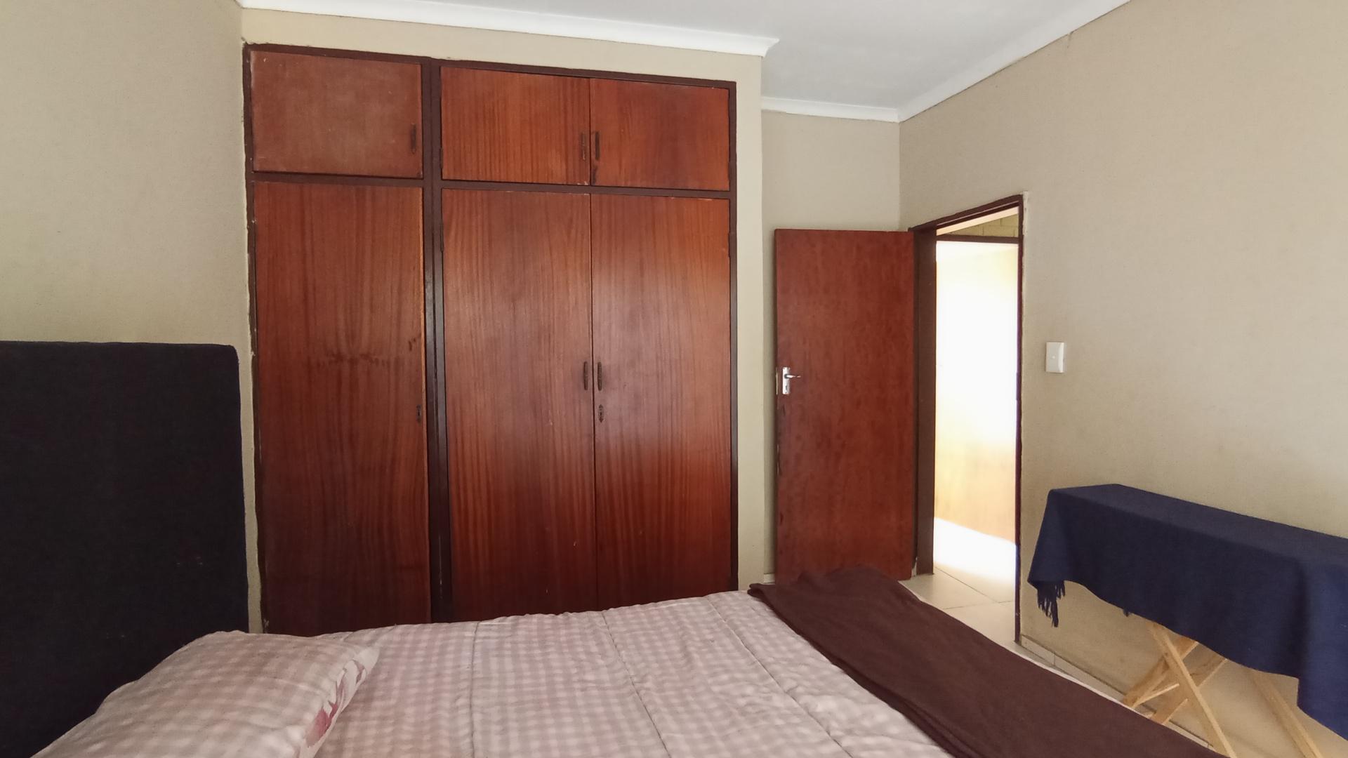 Bed Room 2 - 15 square meters of property in Ga-Rankuwa
