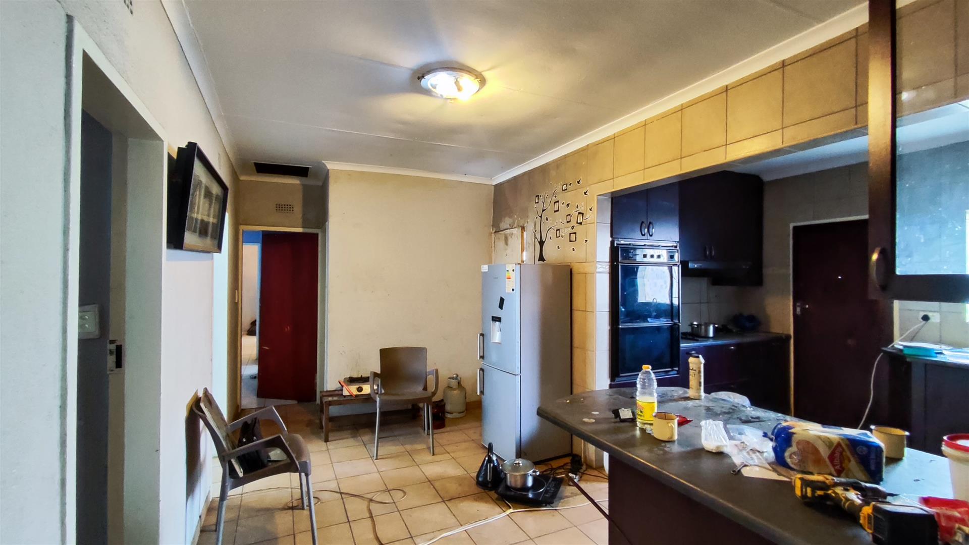 Kitchen - 25 square meters of property in Brakpan