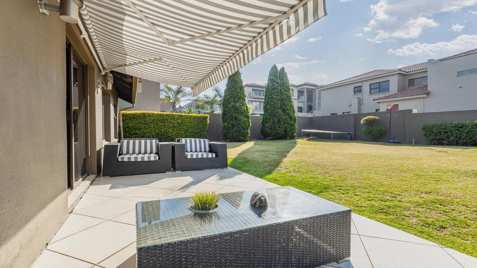 Patio of property in Greenstone Hill