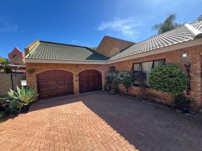 4 Bedroom House for Sale For Sale in Polokwane - MR680012