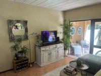  of property in Douglasdale