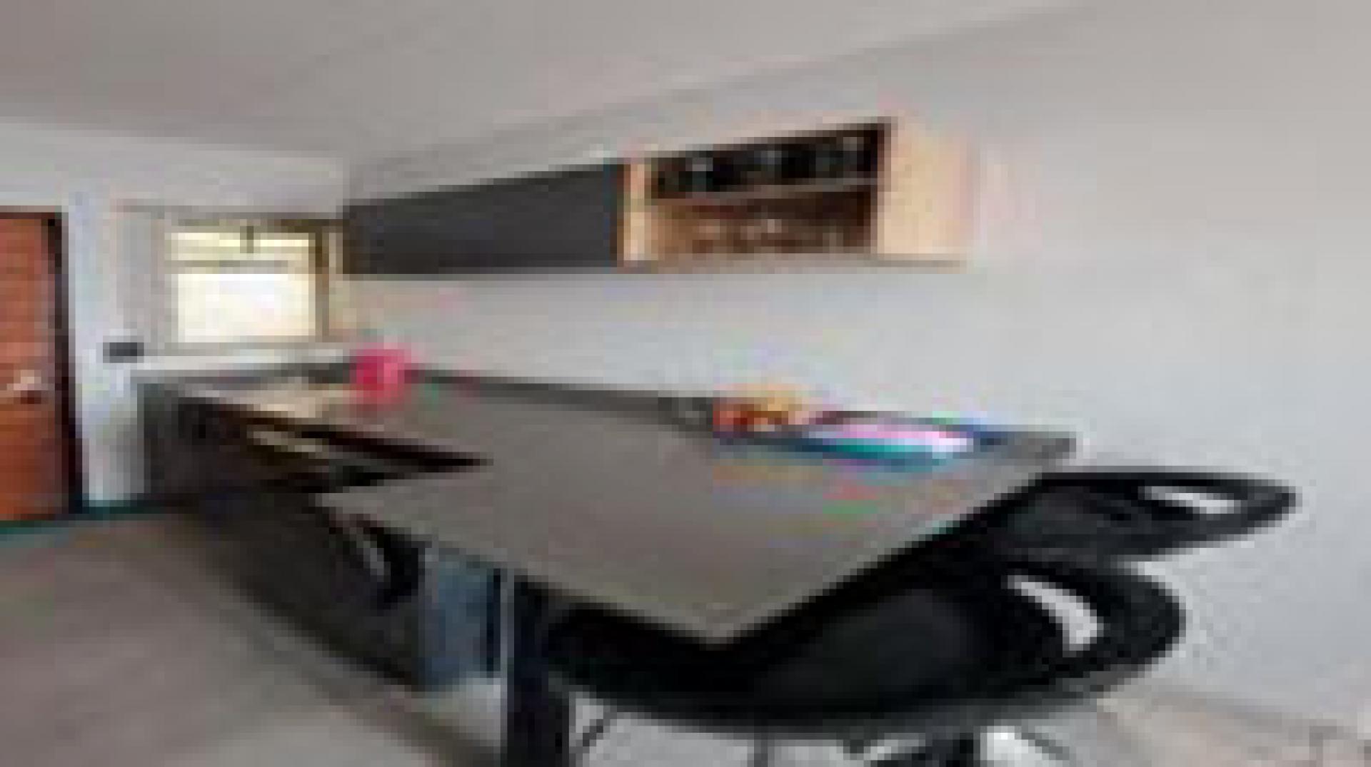 Kitchen - 6 square meters of property in Fleurhof