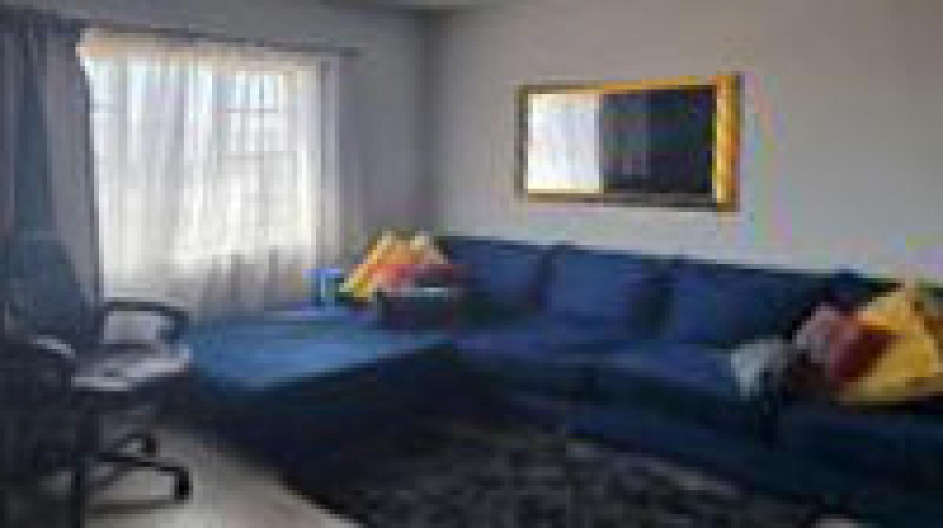 Lounges - 12 square meters of property in Fleurhof