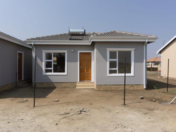 2 Bedroom House for Sale For Sale in Germiston - MR680044