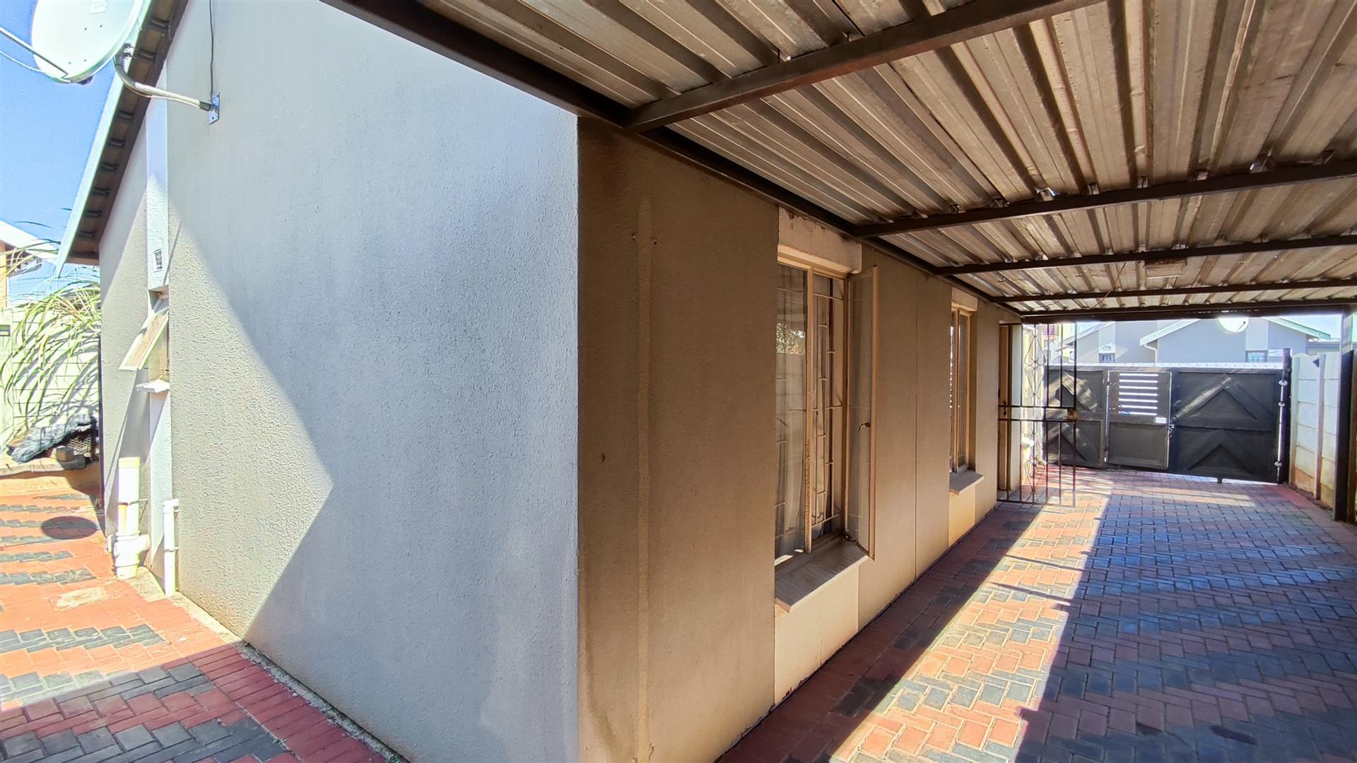 Backyard of property in Watervalspruit