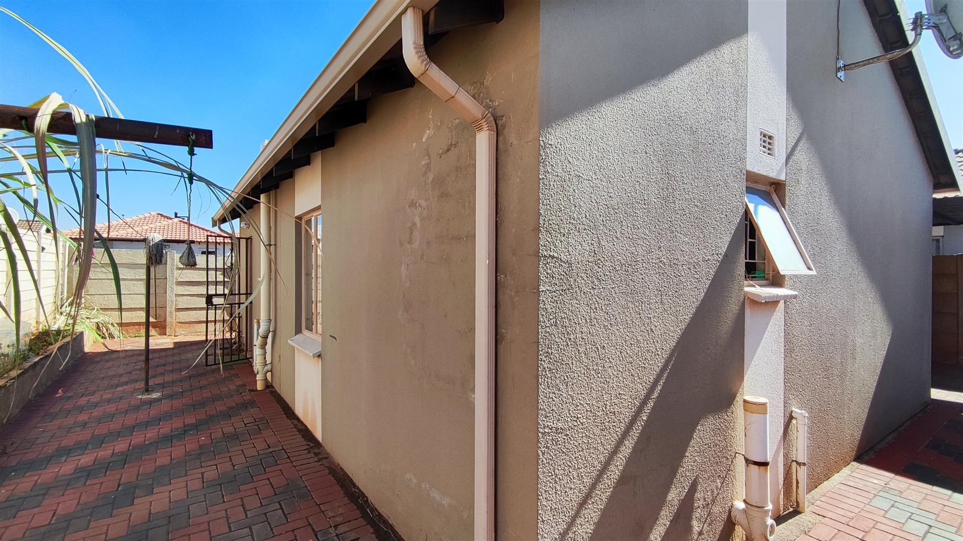 Backyard of property in Watervalspruit