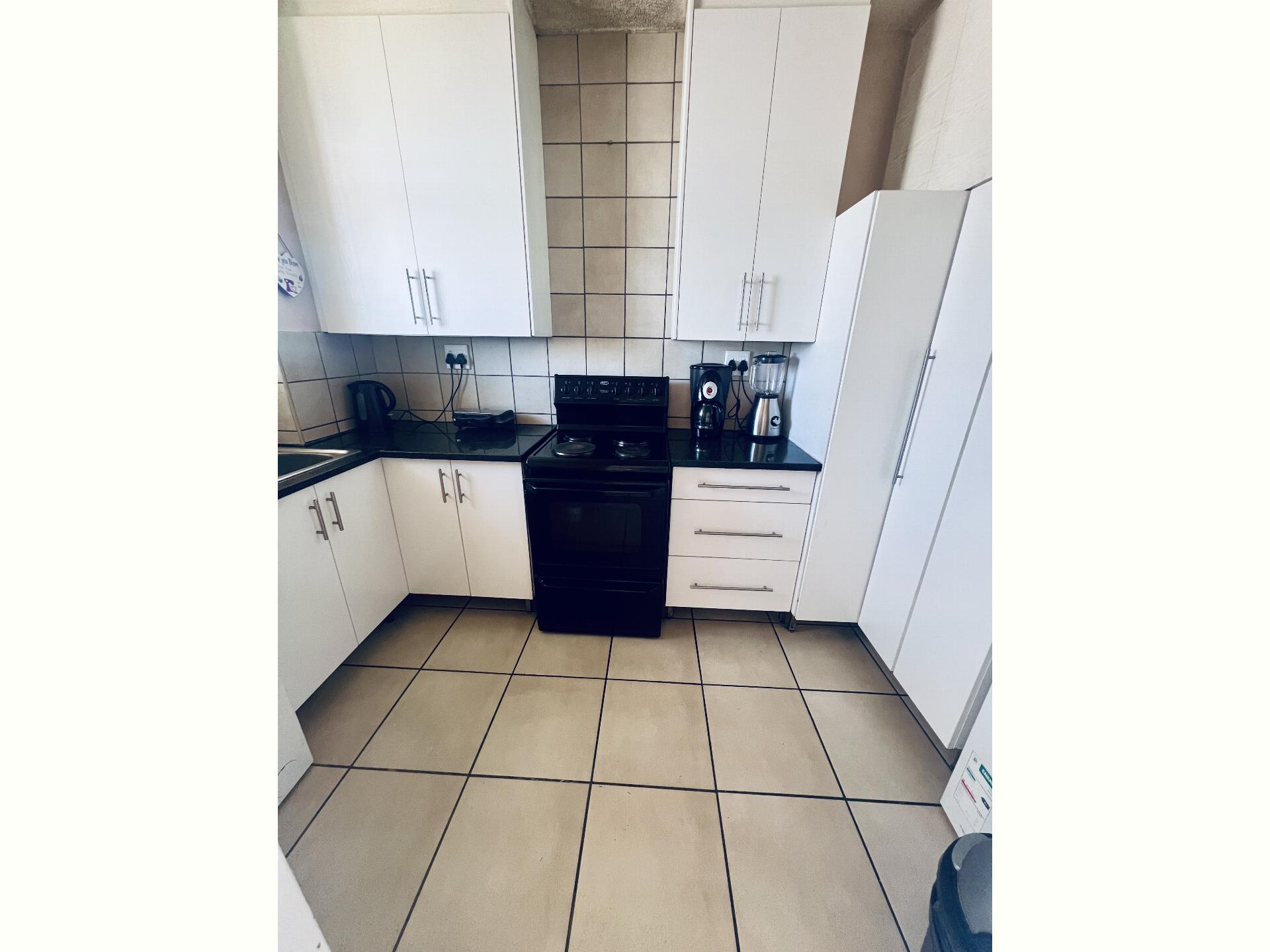  of property in Elarduspark
