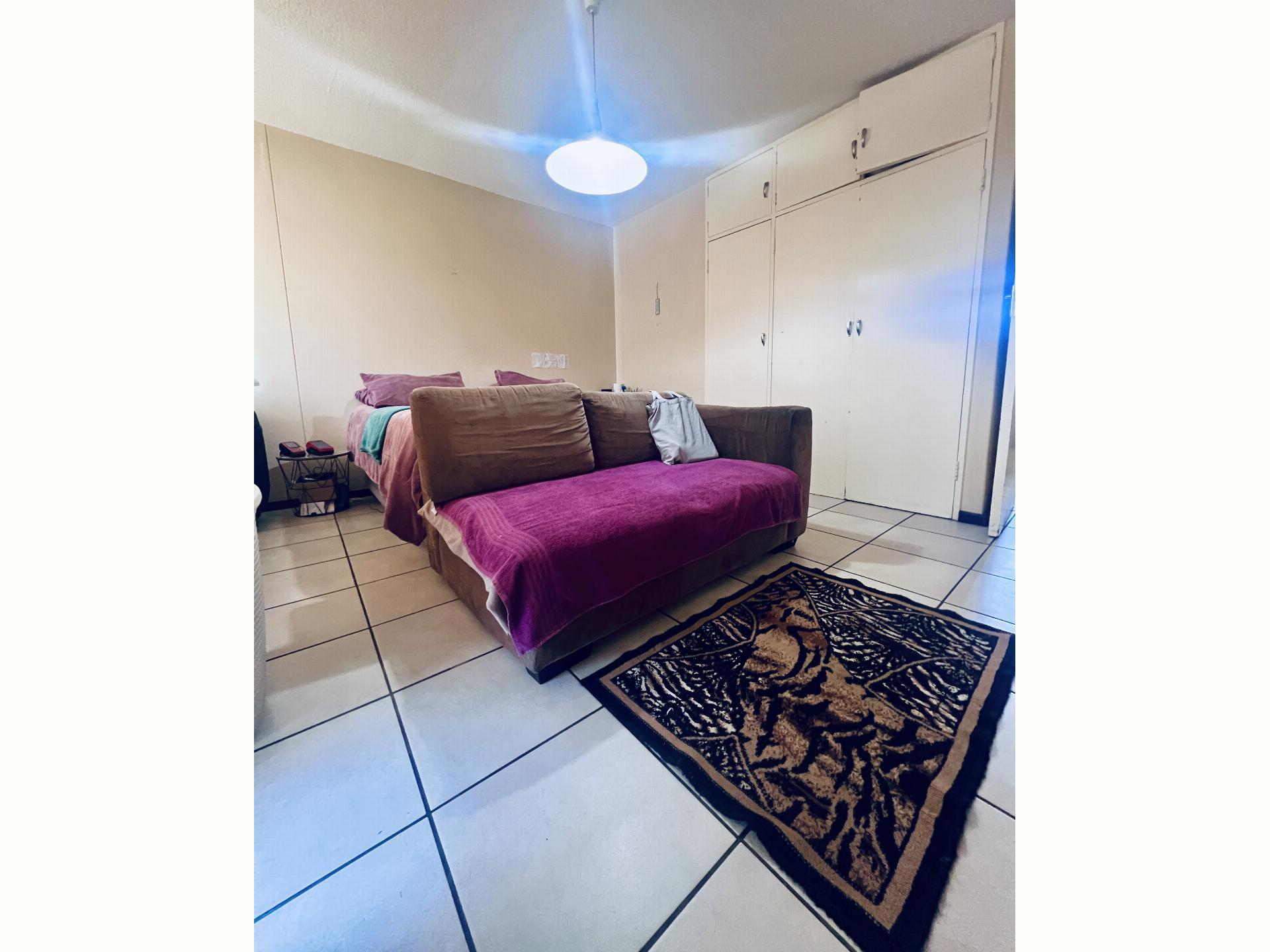  of property in Elarduspark