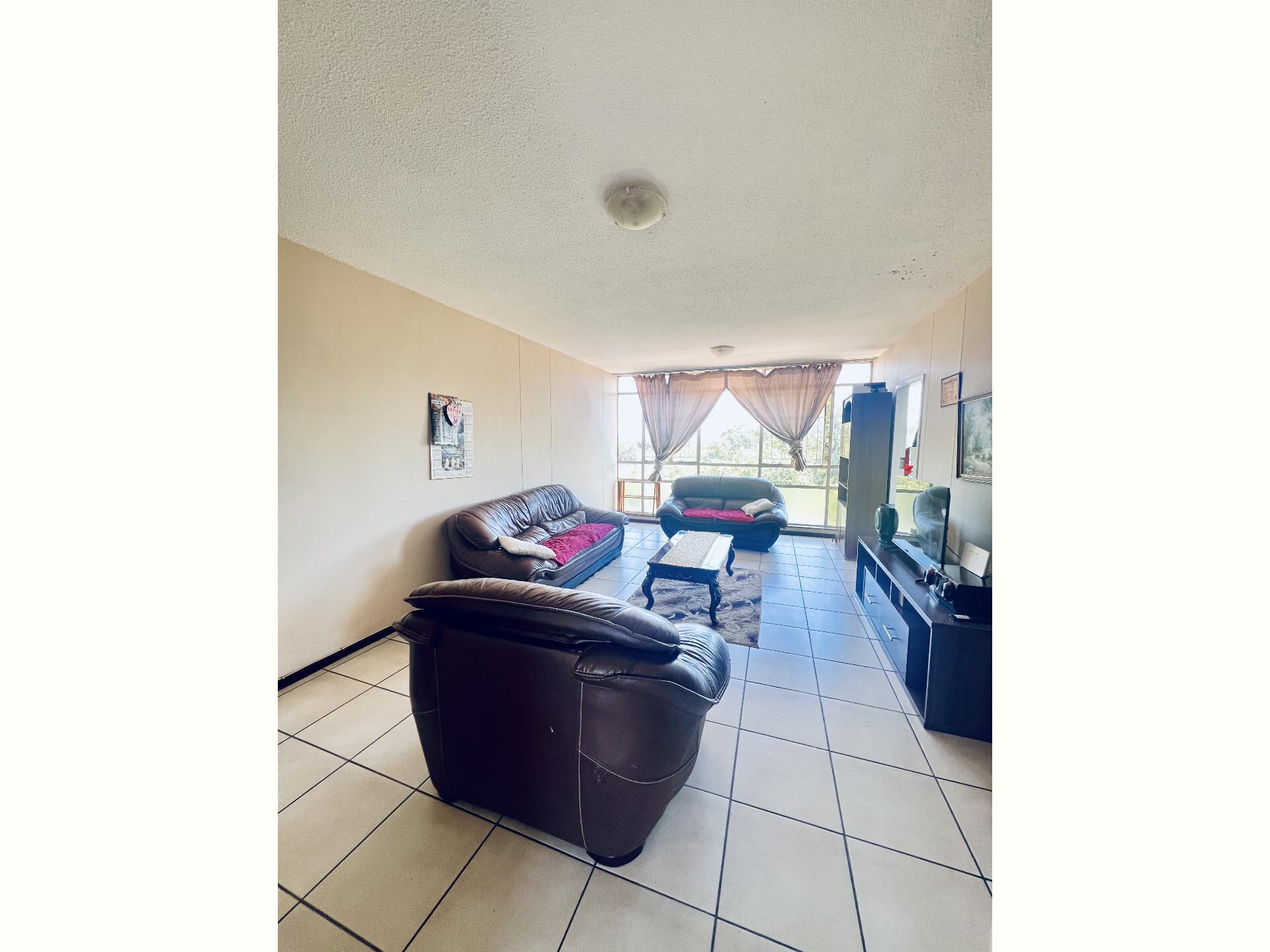  of property in Elarduspark