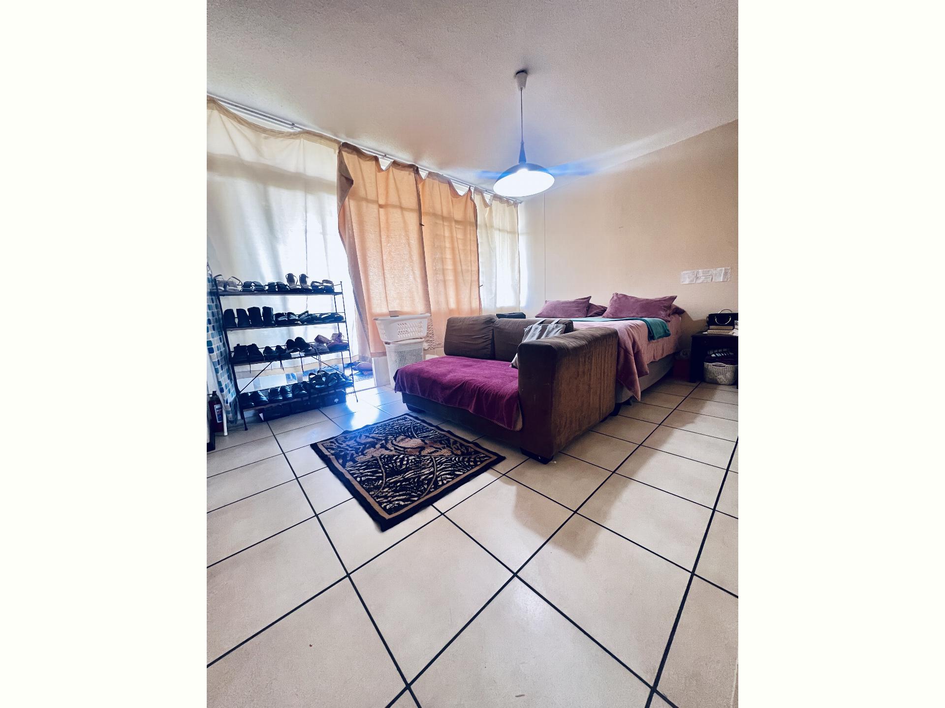  of property in Elarduspark