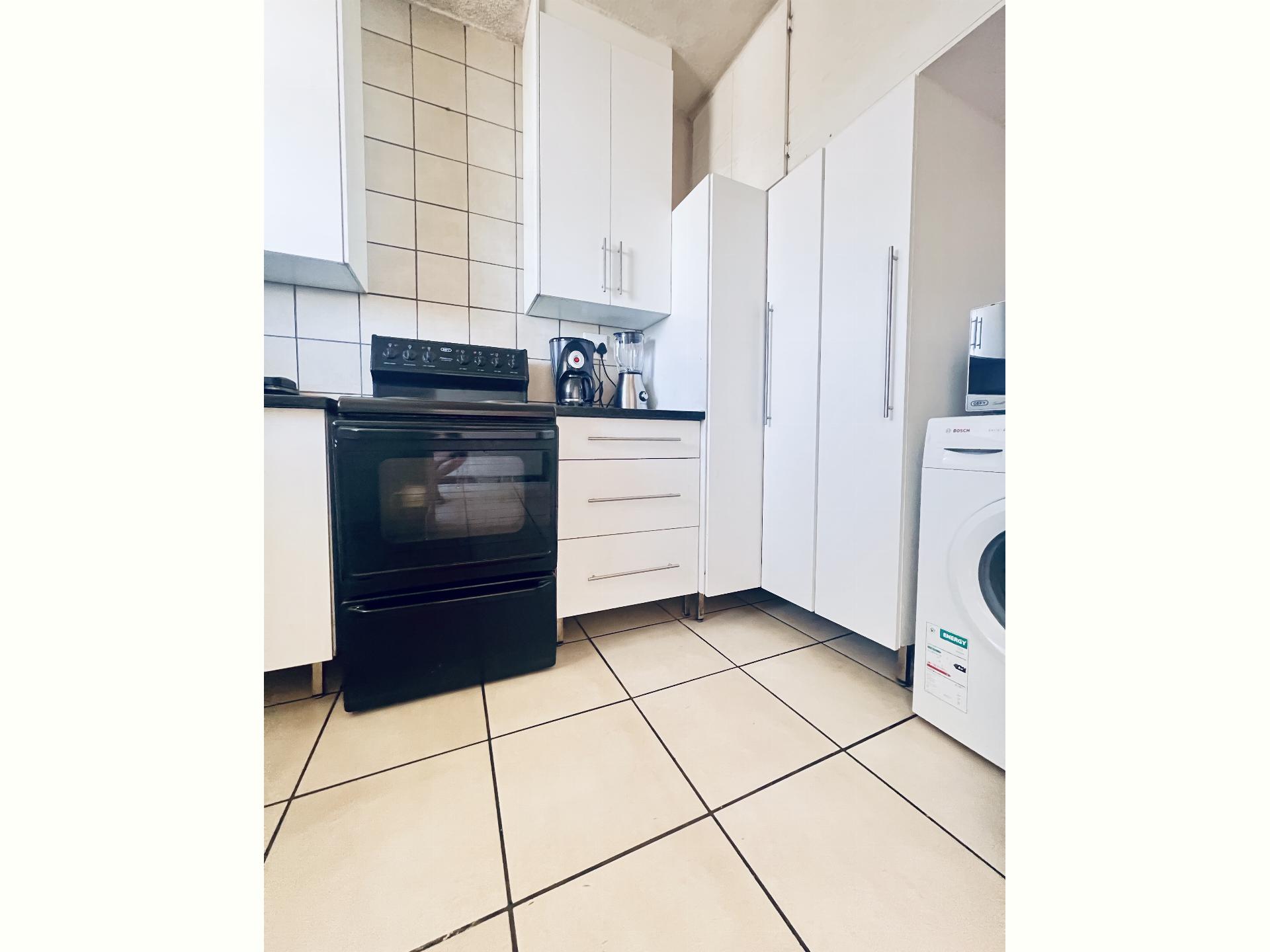  of property in Elarduspark