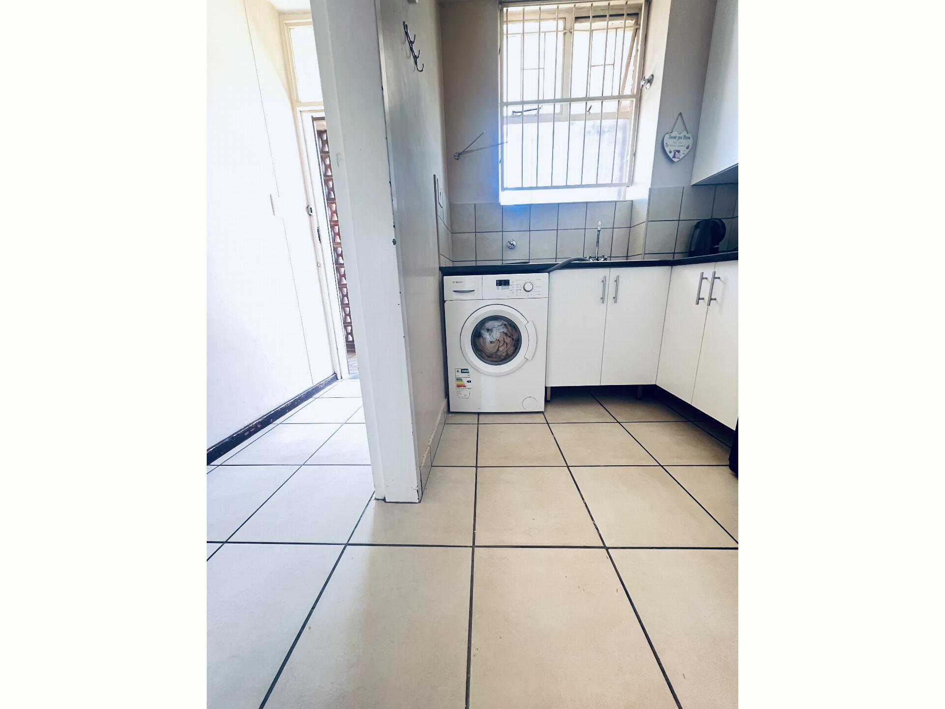  of property in Elarduspark