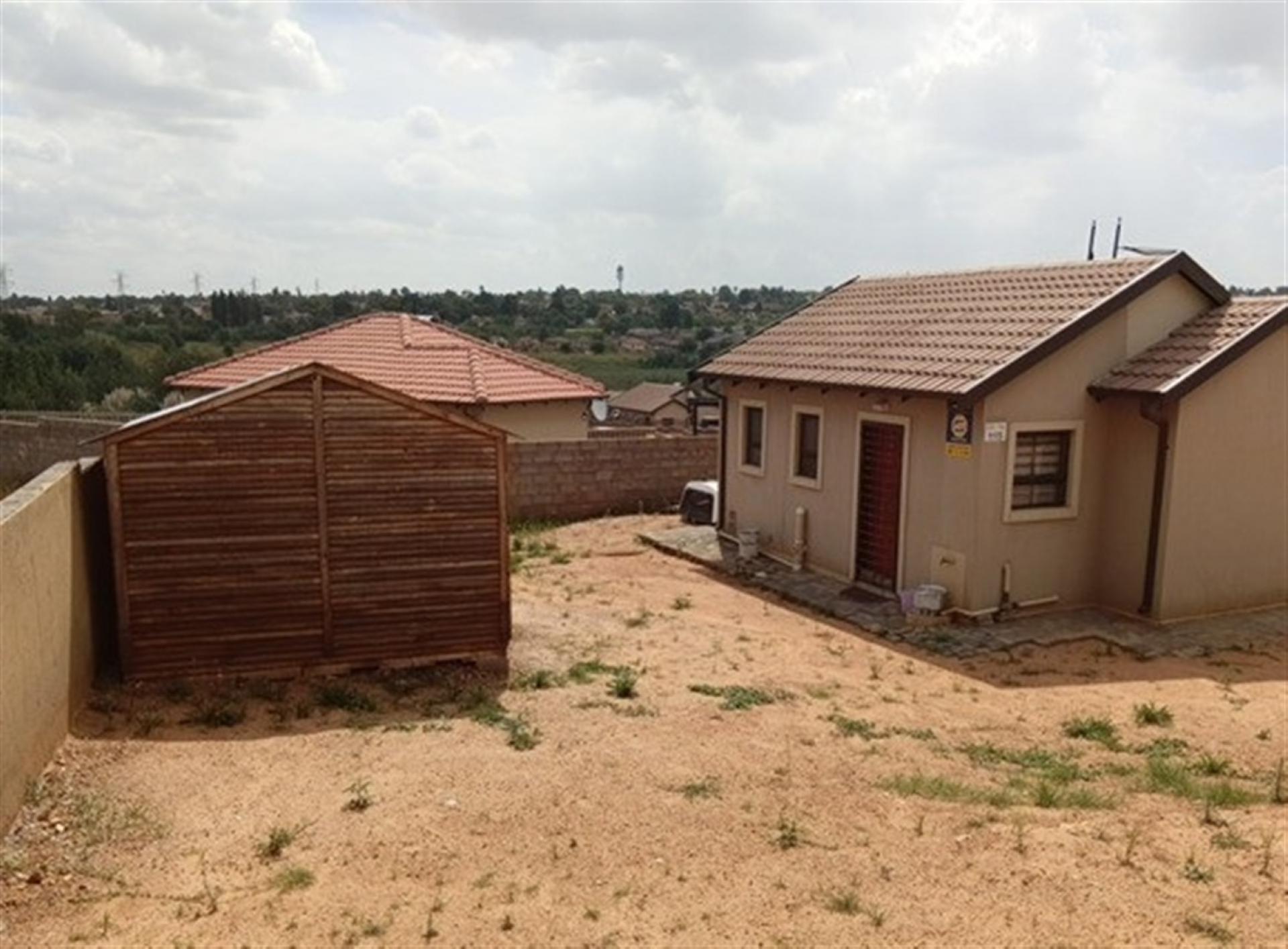 Front View of property in Wilfordon