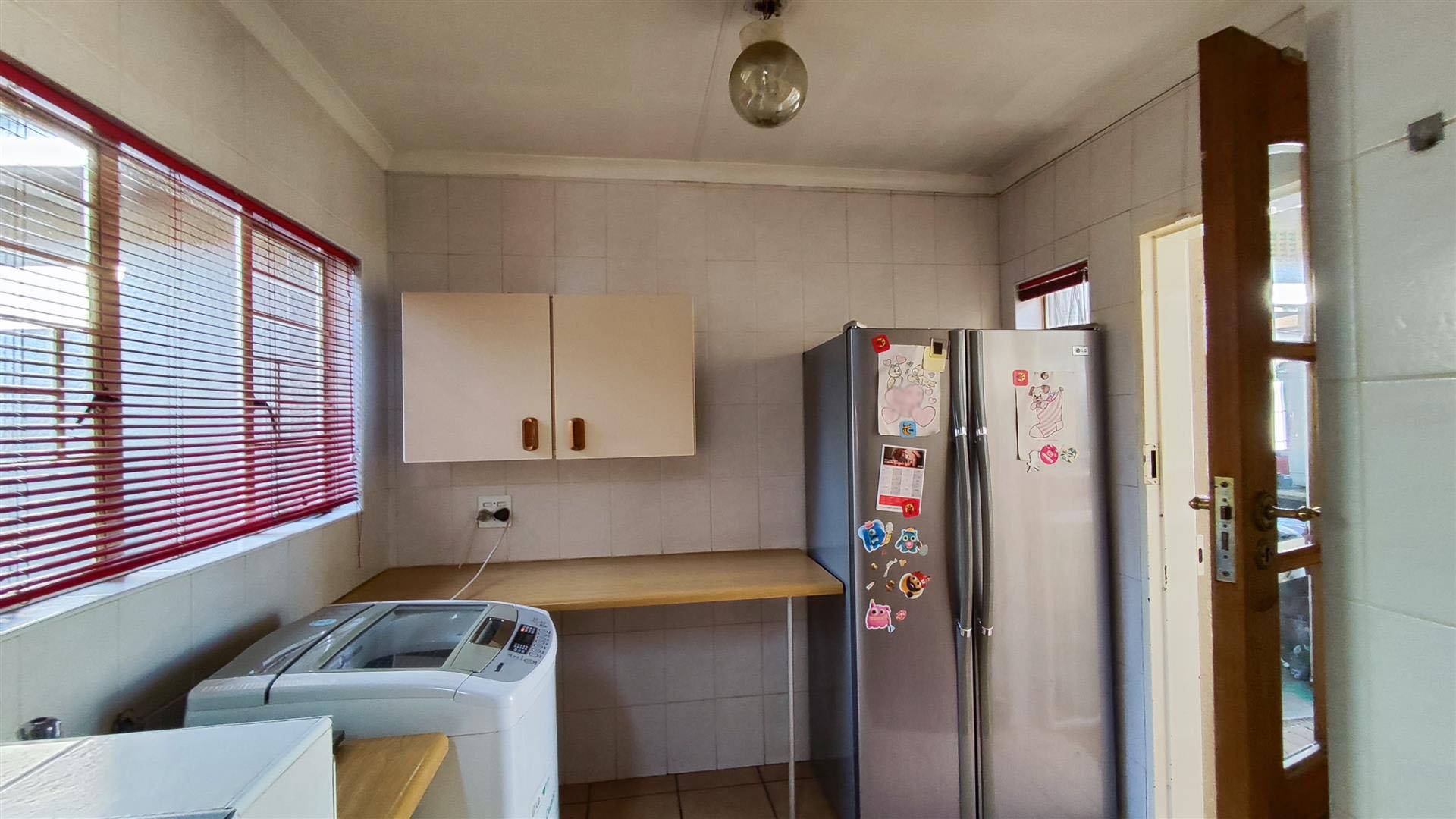 Scullery - 7 square meters of property in Morehill