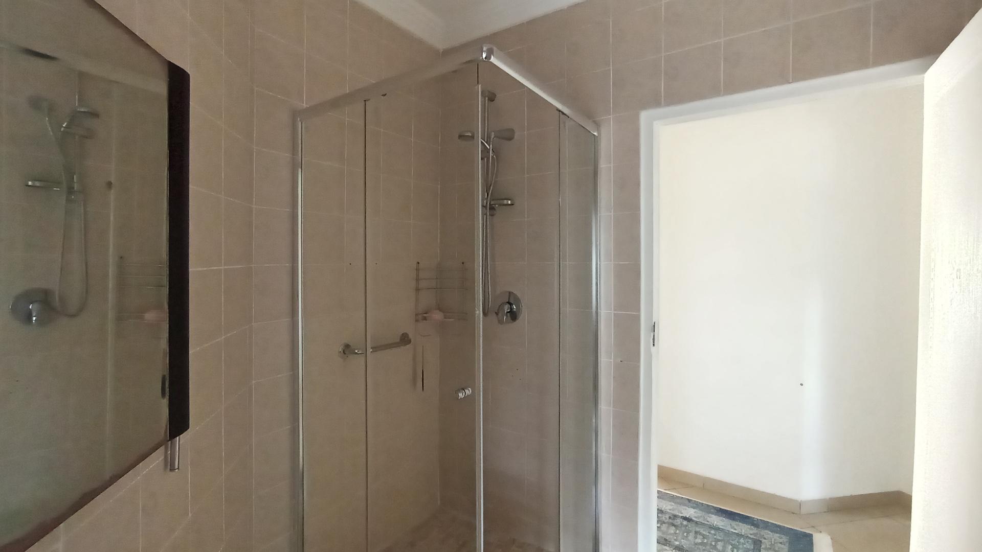 Bathroom 1 - 6 square meters of property in Ramsgate