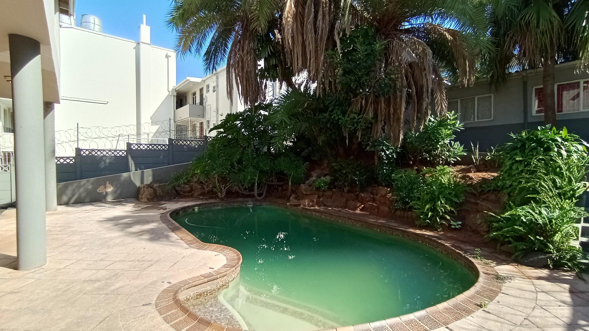 Swimming Pool of property in Bulwer (Dbn)