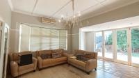 Lounges - 24 square meters of property in Bulwer (Dbn)