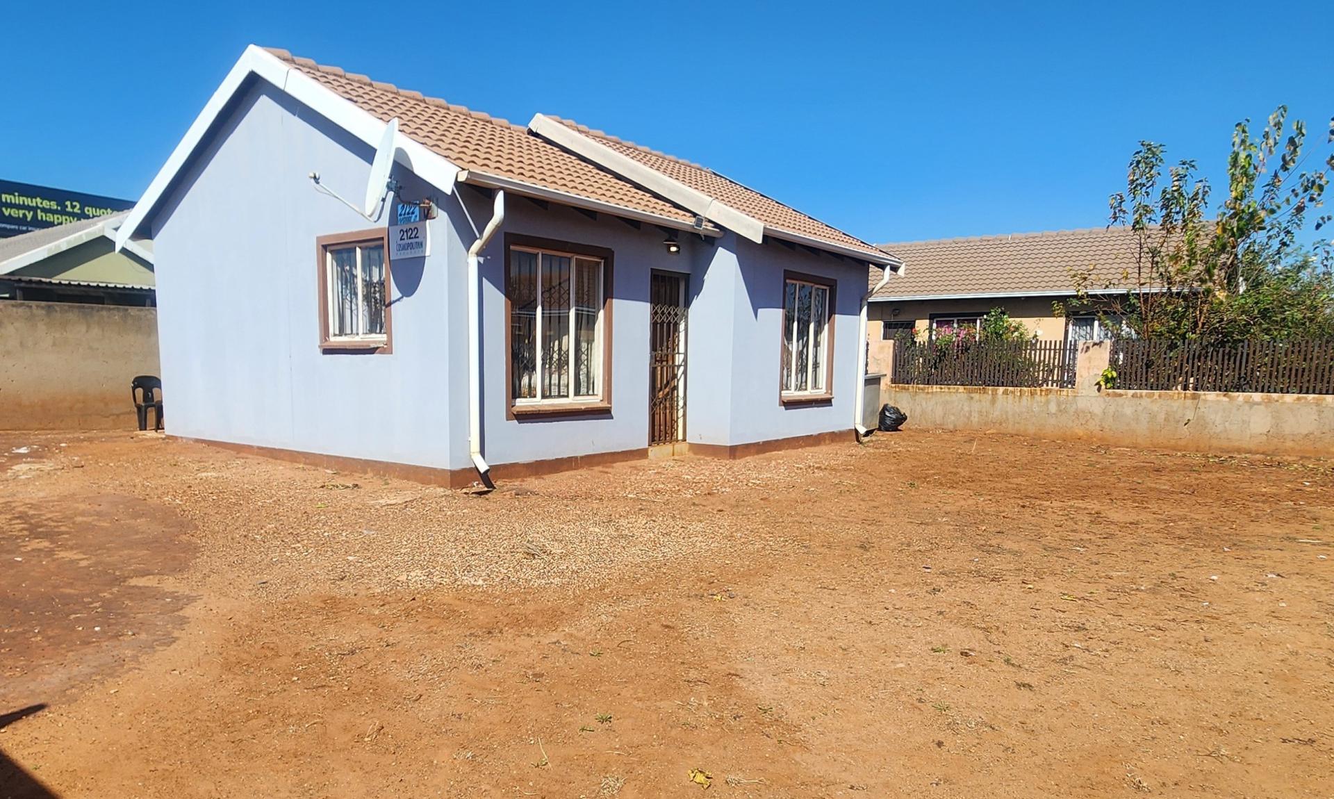  of property in Mapleton