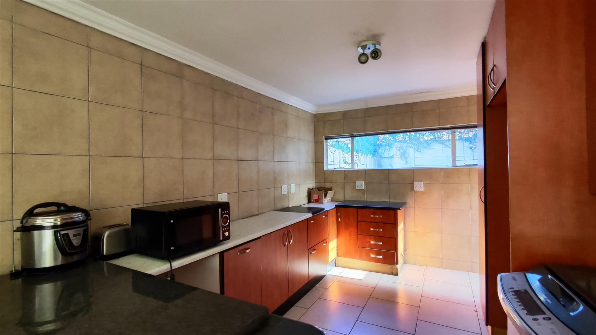 Kitchen - 43 square meters of property in Parkrand