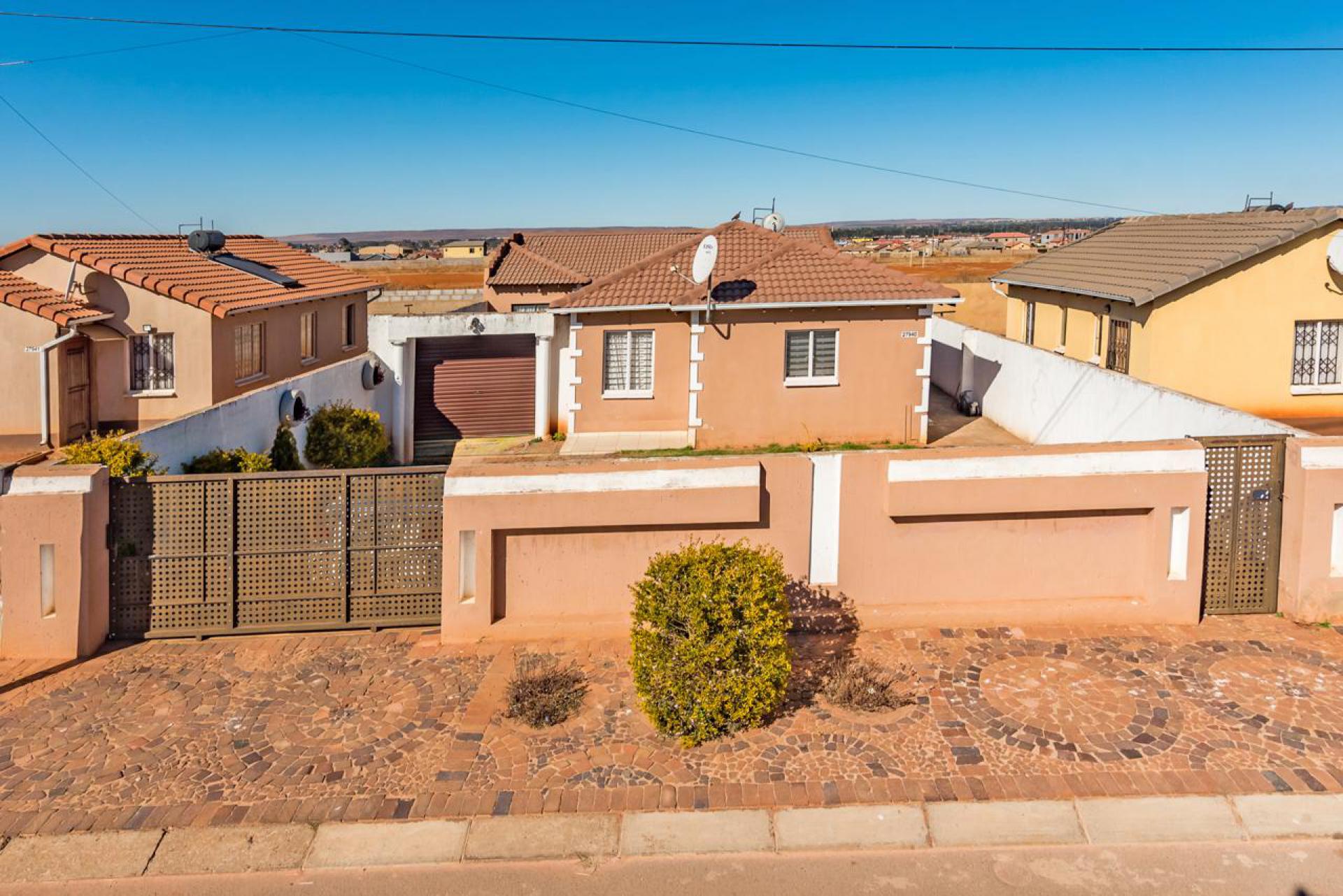  of property in Protea Glen