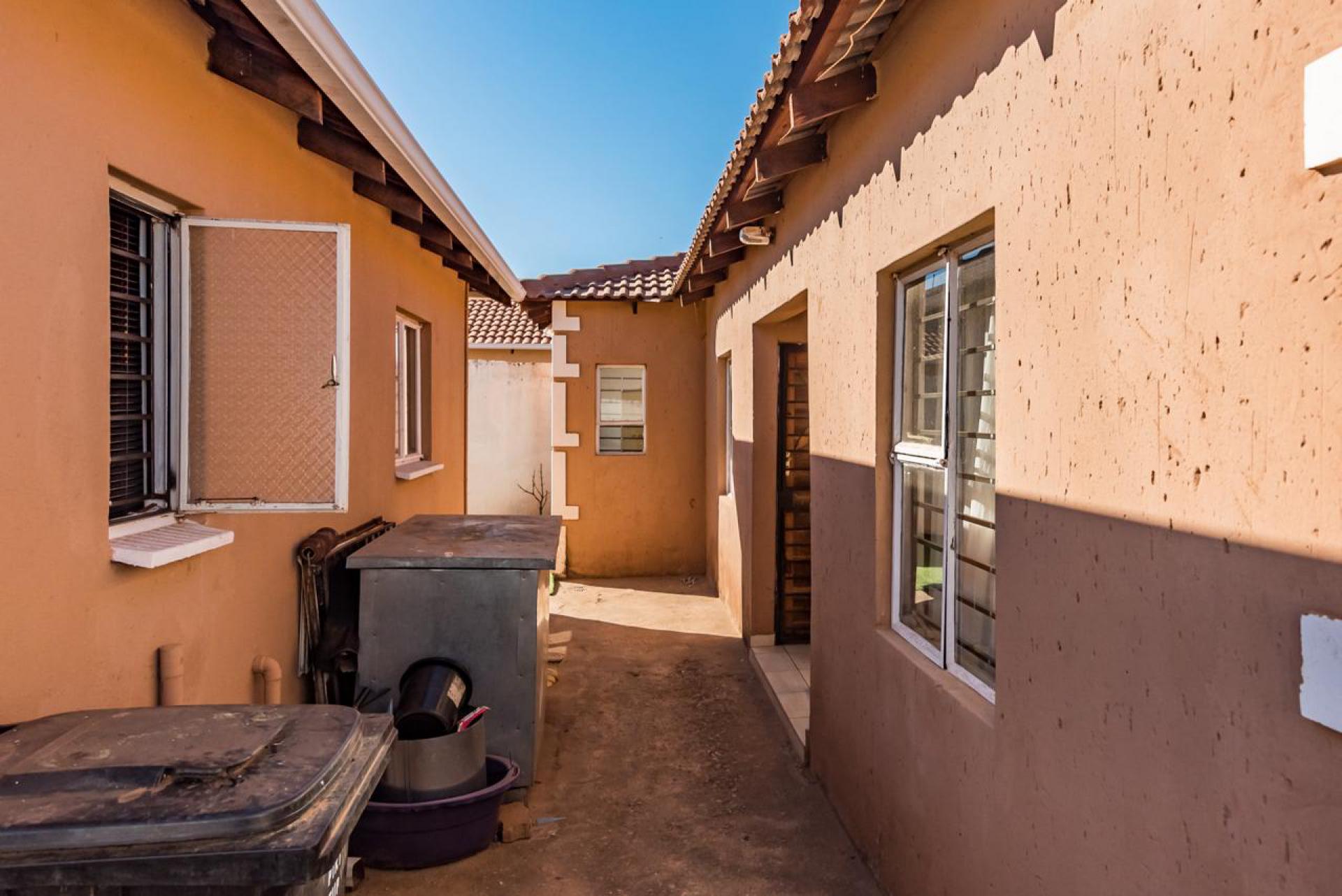  of property in Protea Glen