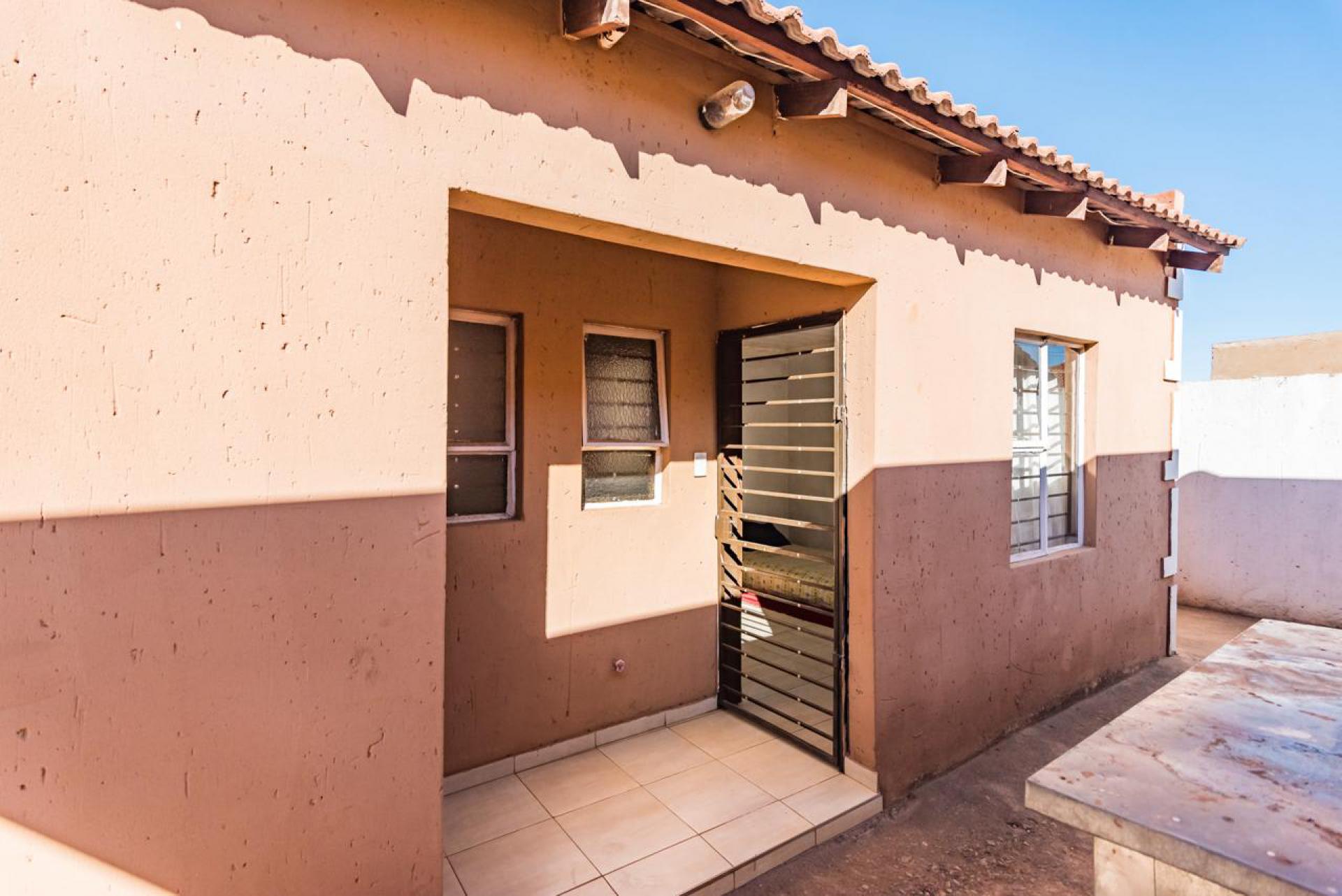  of property in Protea Glen