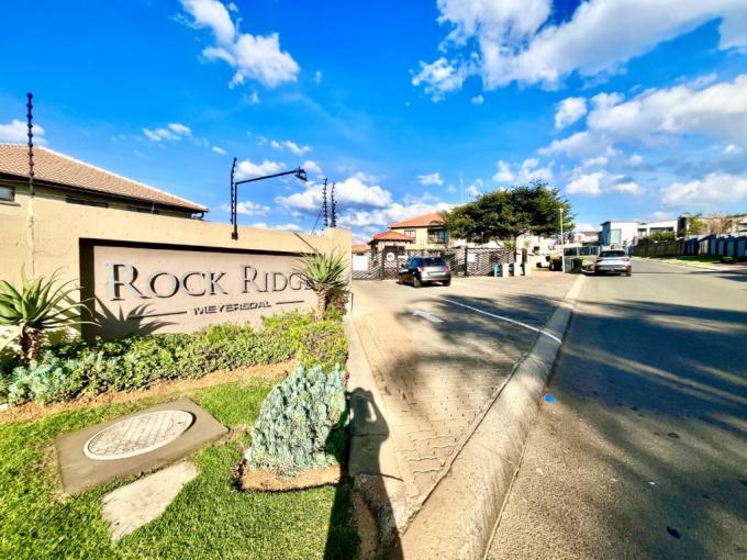 2 Bedroom Simplex for Sale For Sale in Meyersdal - MR680219