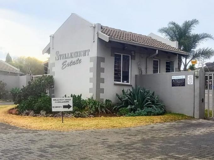 2 Bedroom Simplex for Sale For Sale in Meyersdal - MR680220