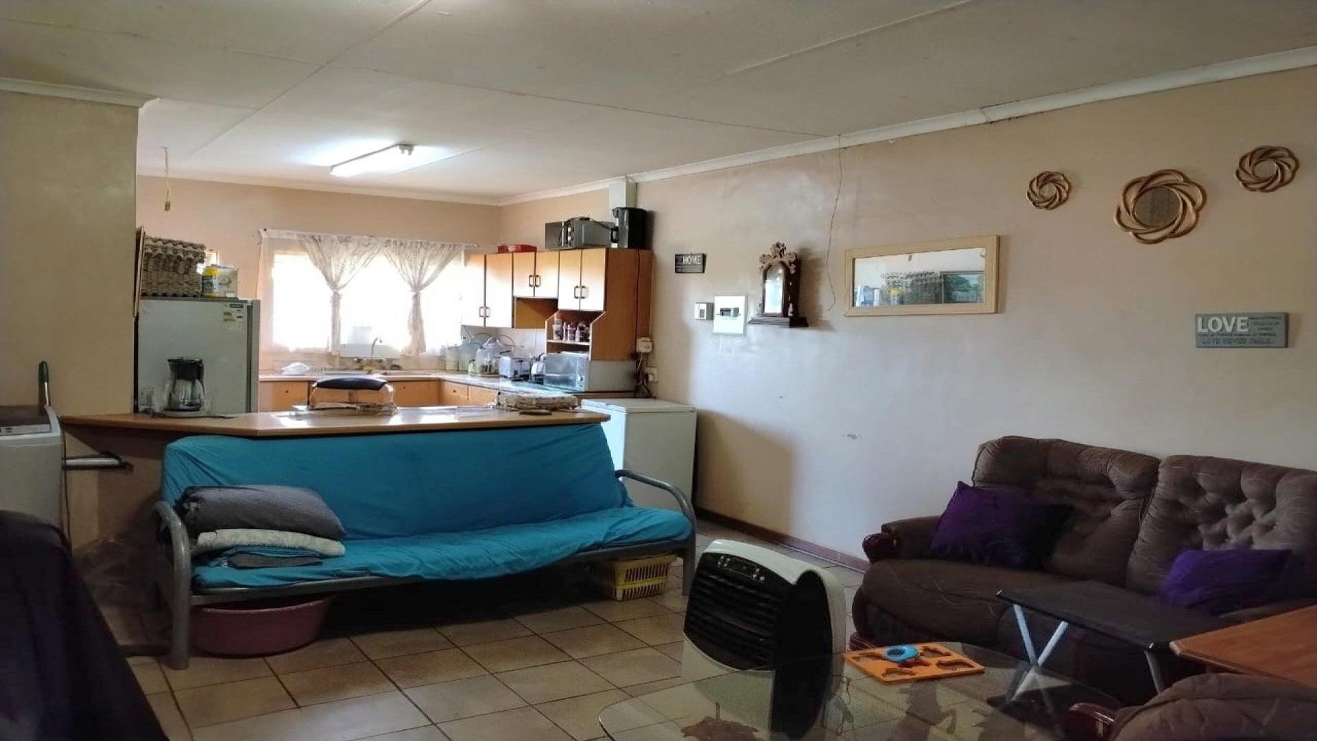 Lounges of property in Kuruman