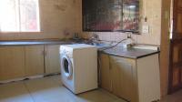 Kitchen - 22 square meters of property in South Hills