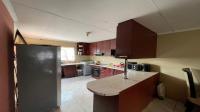 Kitchen of property in Soshanguve