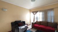 Lounges - 12 square meters of property in Elsburg